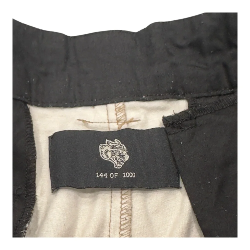 NFGU WolvesO Limited Edition Camo Pants Mens Size 30 Artist Collaboration‎